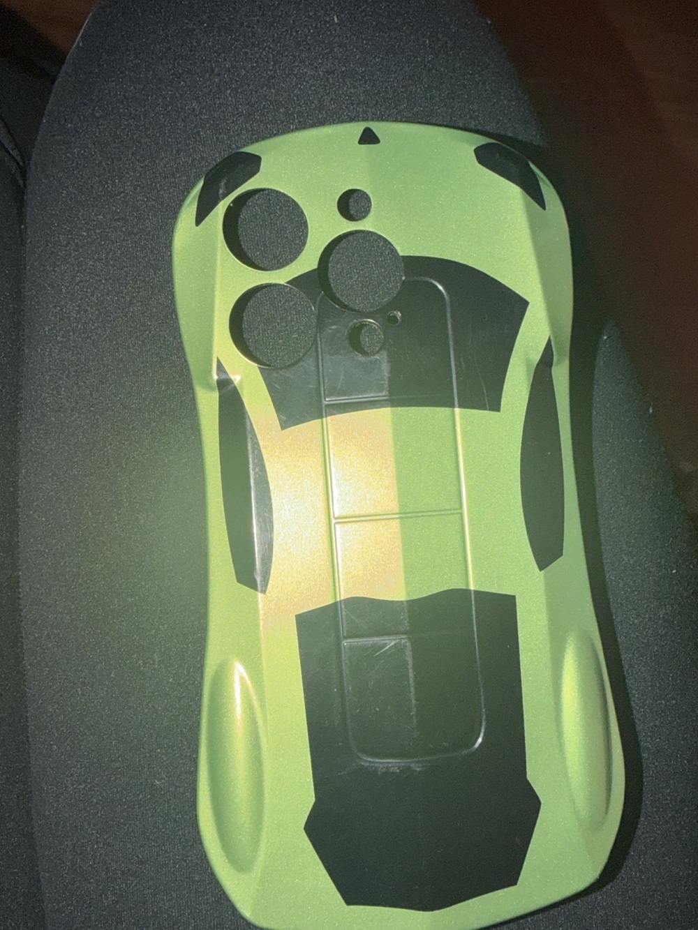Green iphone 14 pro car case